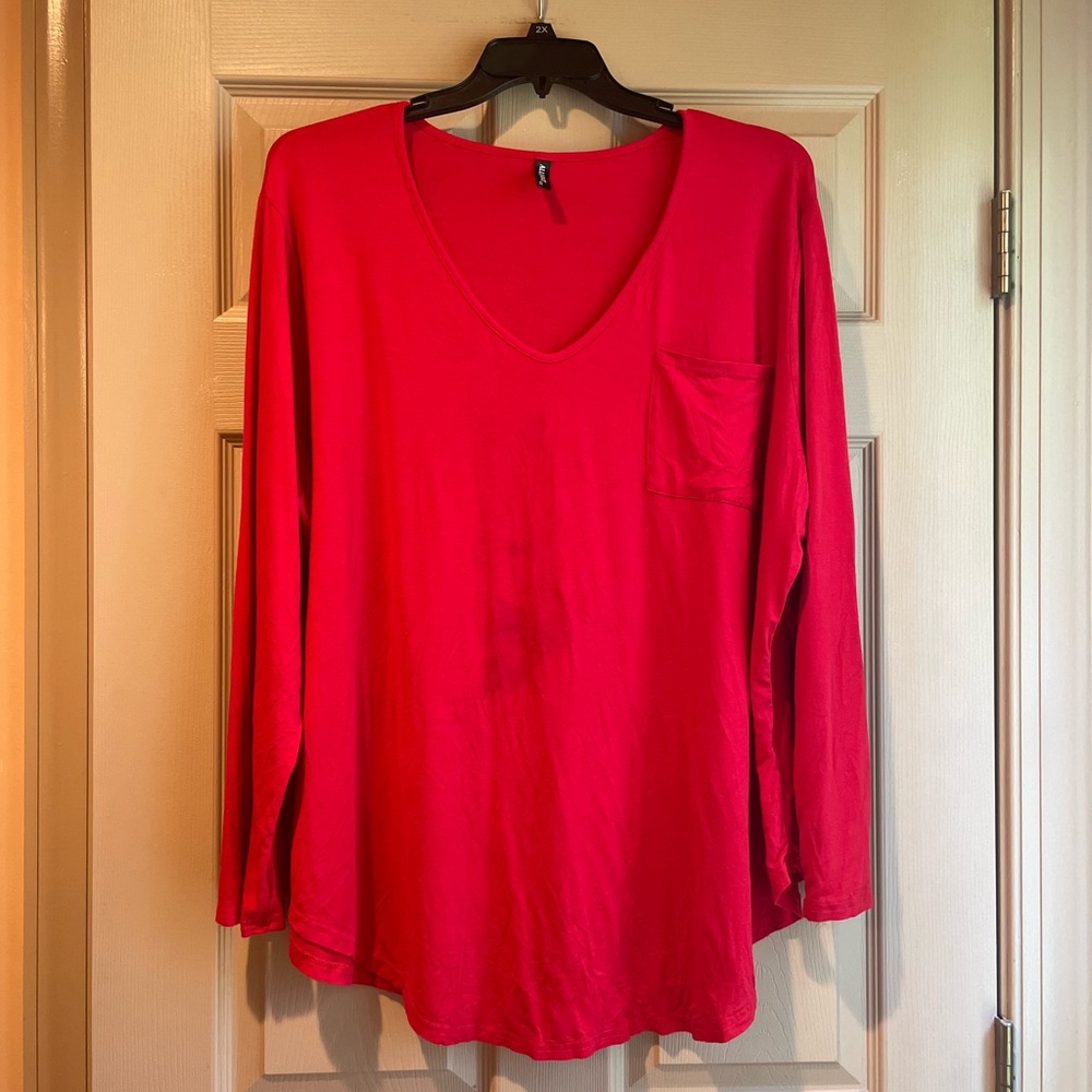 Allegrace Bright Red V-Neck Soft/Silky Top w/Discoloration on Front, Size 4X